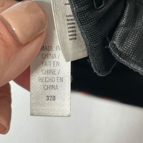 Victoria's Secret VSX Pink Heather Sports‎ Bra - Picture 3 of 3